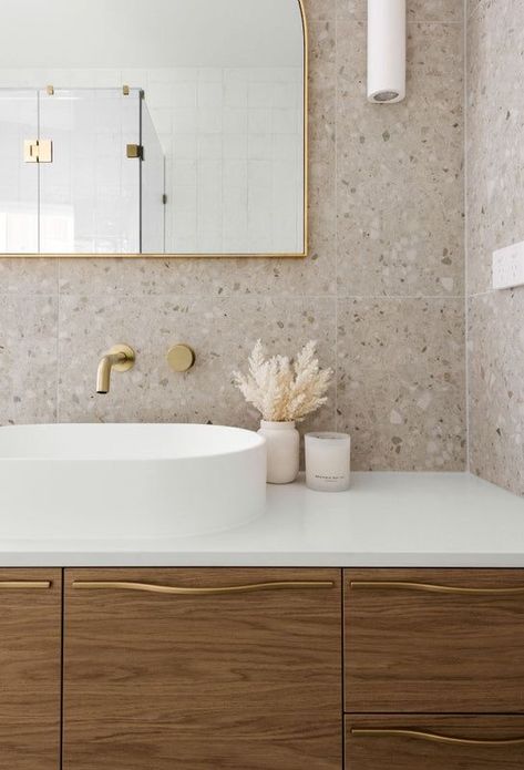 Beige Bathroom, Bathroom Inspiration Decor, M J, Minimalist Bathroom, Bathroom Renos, Bath Remodel, House Bathroom, Apartment Design, Bathroom Renovations