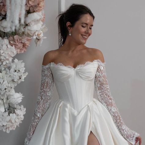 Blanche on Instagram: "Who’s fallen in love with GAIA 2.0’s basque waist?" Basque Waist Wedding Dress Long Sleeve, Lace Basque Waist Wedding Dress, Wedding Dresses Basque Waist, Basque Waist Wedding Dress With Sleeves, Basque Wedding Dresses, Wedding Dress Basque Waist, Basque Wedding Dress, Baroque Wedding Dress, November Wedding Dress