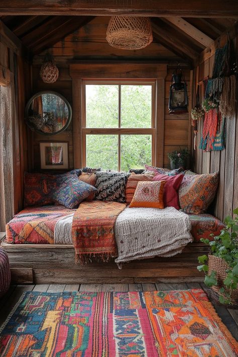 29 Small Cabin Interior Bedroom Ideas to Add Charm to Small Spaces 26 Cabin Interior Bedroom, Cabin Bedroom Aesthetic, Cabin Interiors Bedroom, Small Cabin Bedroom, Small Cozy Cabin, Boho Tiny House, Cabin Interiors Rustic, Tiny Cabin Decor, Rustic Cabin Living Room