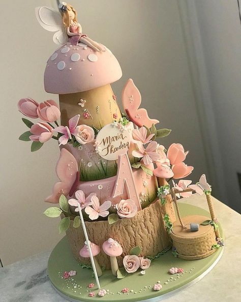 Fairy Enchanted Cake, Fondant Fairy Cake Topper, Fairy Cake Ideas Enchanted Garden, Enchanted Fairy Garden Birthday Cake, Enchanted Garden Theme Cake, My Fairy First Birthday Cake, Fairies Birthday Cake, Birthday Cake Fairy Theme, Enchanted Fairy Garden Cake