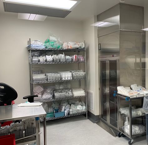 HEPA filtered Cart Pass Through for USP 800 Hospital Pharmacy Hospital Supply Room, Hospital Pharmacy Technician, Pharmacy Aesthetic, Pharmacy Technician Study, Hospital Pharmacy, Supply Room, Pharmacy Tech, Pharmacy Technician, I'm Scared