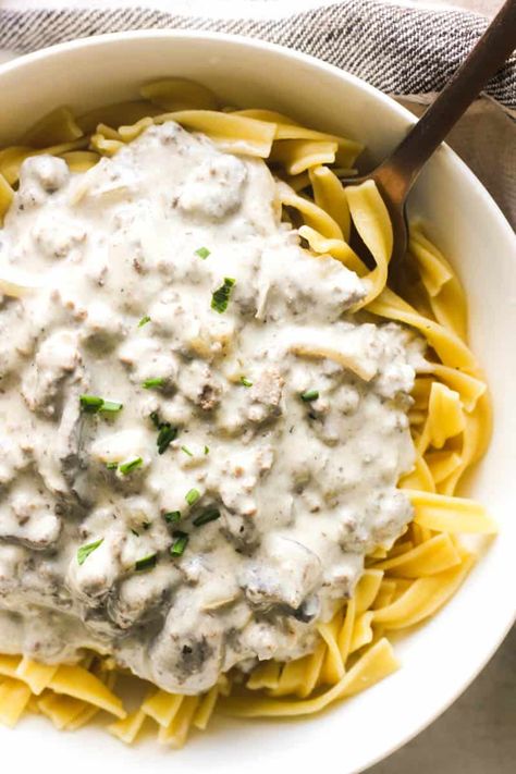 ground venison stroganoff with chopped chives on top Ground Venison Stroganoff, Crock Pot Stroganoff, Venison Stroganoff, Ground Venison Recipes, Ground Venison, Deer Meat Recipes, Deer Meat, Favorite Dinner, Stroganoff Recipe