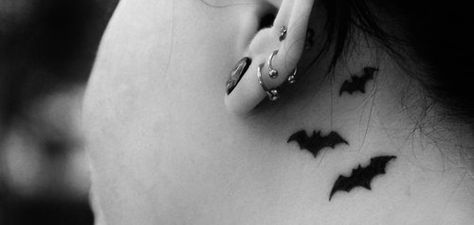 Behind The Ear Tattoo Bats, Bats Behind Ear Tattoo, Bat Behind Ear Tattoo, Bat Ear Tattoo, Bat Tattoo Behind Ear, 7 Tattoo, Clock Tattoo Design, Bat Tattoo, Tales From The Crypt