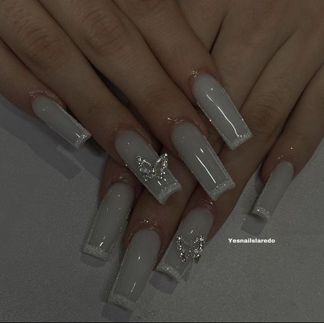 Mail Inspo 2023 Winter, Yk2 Nails Aesthetic, Carti Nails, 00s Nails, Unique Acrylic Nail Designs, Princess Nails, Checkered Nails, Makeup Nails Designs, Fantasy Nails