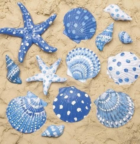 Painting Shells, Painted Sea Shells, Painted Seashells, Sea Shells Diy, Shell Painting, Art Coquillage, Seashell Projects, Shells Diy, Art And Craft Supplies