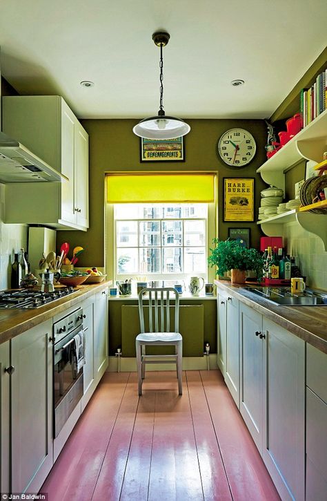 Interiors: The new Bloomsbury set Painted Floorboards, White Units, Dark Green Walls, Galley Kitchens, Deco Rose, English Kitchens, London Flat, London House, Galley Kitchen