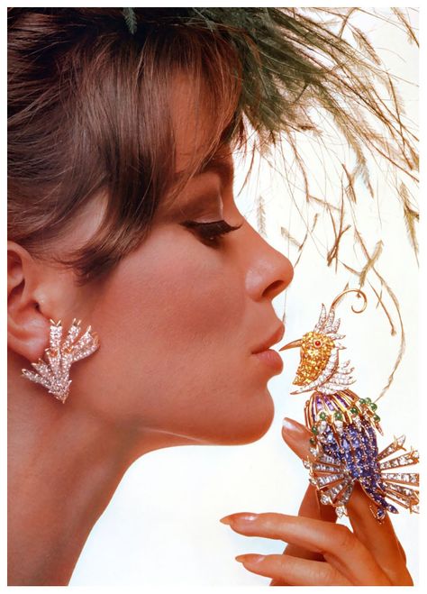 Astrid Heeren is wearing jewelry by Jean Schlumberger. Photo by Bert Stern, Vogue 1963. Jean Schlumberger, Patti Hansen, Bert Stern, Jean Shrimpton, Jacqueline Bisset, Lauren Hutton, Robb Report, Swinging Sixties, Sixties Fashion