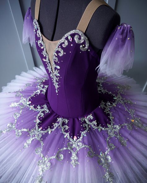 Ballet Sleeping Beauty, Tutu Design, Adjustable Mannequin, Themed Dresses, Lilac Fairy, Pancake Tutu, Classical Ballet Tutu, Photo Shoot Outfits, Ballet Stuff