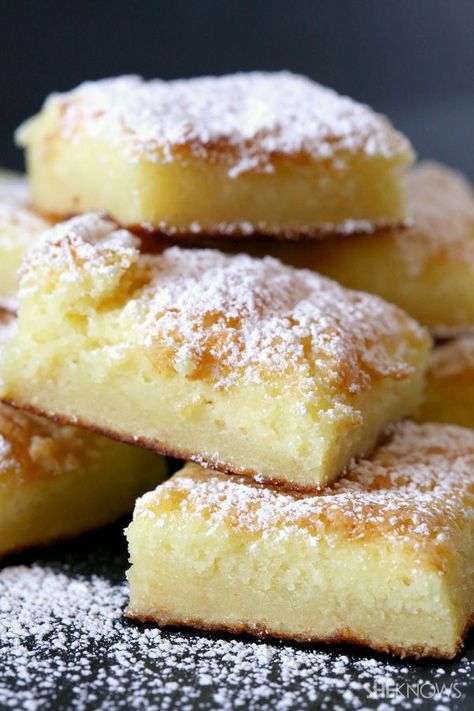 2-ingredient lemon cake bars Two Ingredient Desserts, Lemon Cake Bars, 2 Ingredient Desserts, 2 Ingredient Recipes, Lemon Pie Filling, Lemon Bar, Angel Food Cake Mix Recipes, Cake Bars, Dessert Ingredients