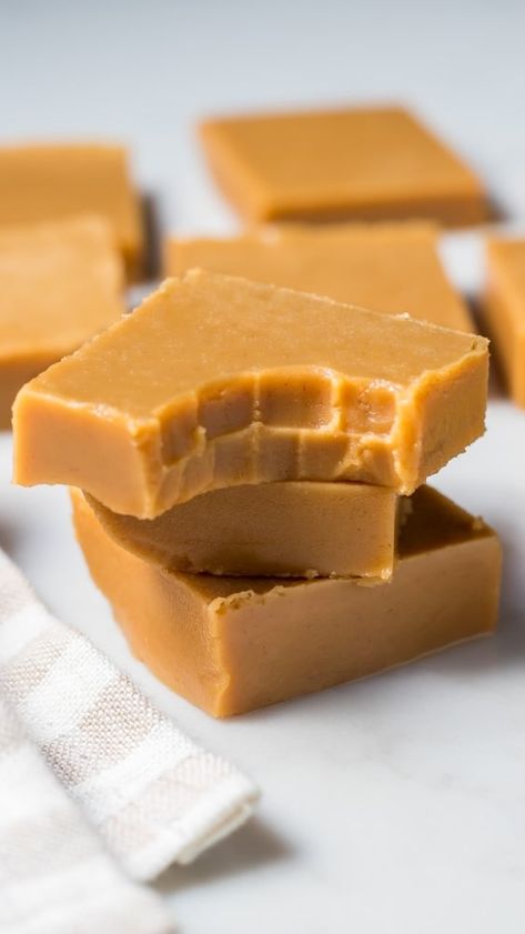 Keto Peanut Butter Fudge Keto Fudge Easy, Sugar Free Peanut Butter Fudge, Keto Peanut Butter Fudge, Sugar Free Fudge, Butter Fudge Recipe, Peanut Butter Fudge Recipe, Sugar Free Peanut Butter, Keto Fudge, Keto Peanut Butter