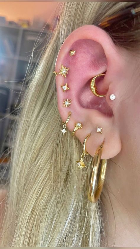 Ear Scape, Stacked Lobe, Earrings Piercings, Star Earring, Stacked Earrings, Star Studs, Piercings, Moon, Stars