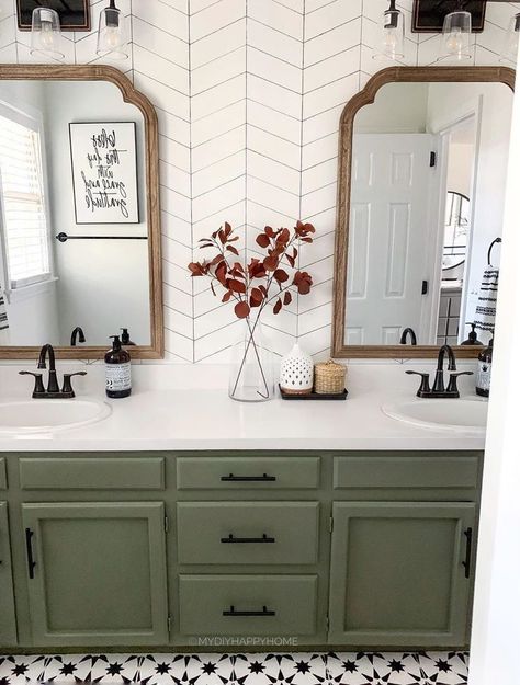 From couches to cabinets, green seems to be everywhere this year—but there’s still nothing quite like the queenly of-the-moment vibes of these sage-green cabinets from @mydiyhappyhome. “Sage-green cabinetry has been trending in kitchens for a couple years now and has finally found its way into the bathroom,” says Dudley. “Sage green feels fresh, organic, and inviting. It also looks great with brass or matte-black hardware.” Bad Inspiration, Green Cabinets, Bathroom Trends, Upstairs Bathrooms, Bathroom Redo, Bathroom Remodel Master, House Bathroom, Black Hardware, Design Case