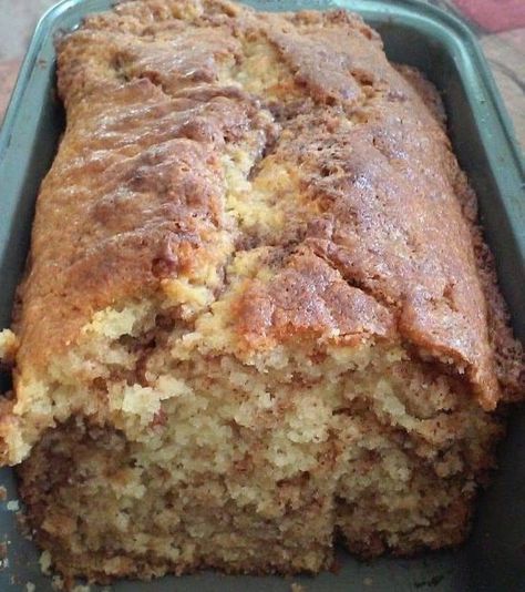 Amish Cinnamon Bread - ALL RECIPES GUIDE Amish Cinnamon Bread, Puding Roti, Amish Bread, Cinnamon Bread Recipe, Amish Friendship Bread, Friendship Bread, Amish Recipes, Cinnamon Bread, Bread Machine Recipes