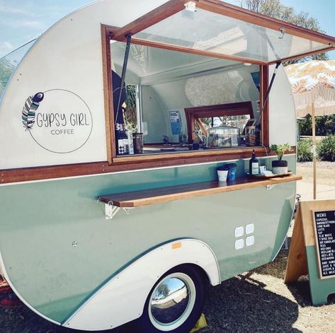 Food Camper Trailer, Coffee Caravan Ideas, Coffee Caravan, Caravan Food Truck, Caravan Shop, Camper Bar, Foodtrucks Ideas, Caravan Bar, Mobile Cafe