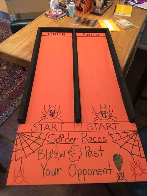 Halloween Fun Activities For Adults, Halloween Games For Fall Festival, Spider Race Game, Halloween Block Party Food, Pre K Halloween Party Games, Class Halloween Party Games, Fall Class Party Games, Kids Fall Festival Games, Halloween Game Ideas For Adults