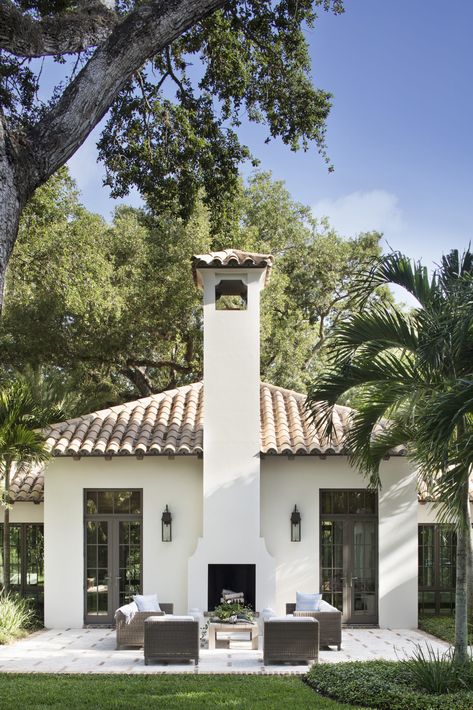 Tile Roof House Exterior Colors, Sitting Area With Fireplace, Spanish Colonial Decor, Spanish Colonial Architecture, Spanish Tile Roof, Spanish Exterior, Spanish Colonial Homes, Spanish Modern, Tile Roof