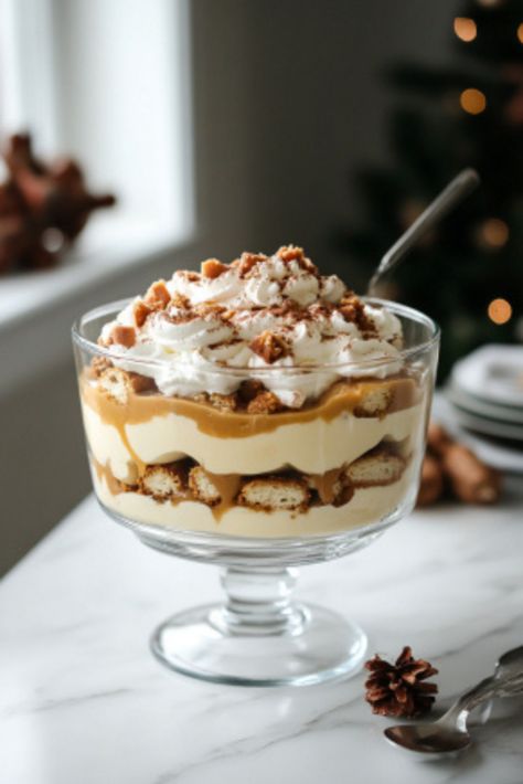 Gingerbread Trifle Recipe: A Creamy, Spicy, and Perfectly Layered Christmas Treat! - The Fresh Man cook Ginger Bread Trifle, Eggnog Gingerbread Trifle, Gingerbread Trifle Recipes, Gingerbread Triffle Recipes, Ginger Snap Trifle, Ginger Bread Trifle Desserts, English Trifle Recipe Easy, Best Christmas Trifle Recipes, Gingerbread Trifle Christmas