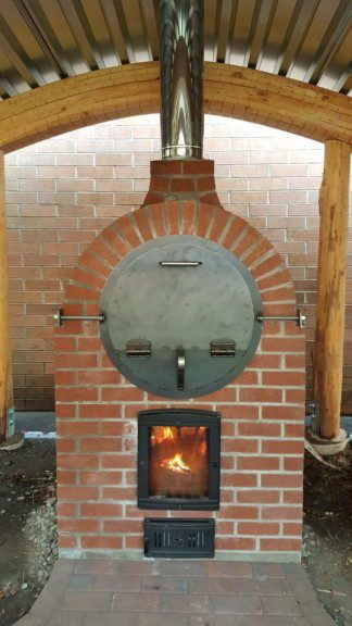 Portland Waldorf School Barrel Oven Kelly Hogan, Barrel Oven, Outdoor Fireplace Pizza Oven, Brick Pizza Oven, Diy Patio Decor, Waldorf School, Outdoor Oven, Pizza Oven Outdoor, Brick Oven