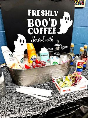 Teachers Brunch Ideas, Teacher Lounge Treat Ideas, Teacher Appreciation Gifts For Staff From Pto, Teacher Appreciation Tailgate Party, Teacher Staff Lunch Ideas, Staff Appreciation Ideas September, Teacher Get Together Ideas, Coffee Bar Ideas Teacher Appreciation, Teacher Themed Snacks