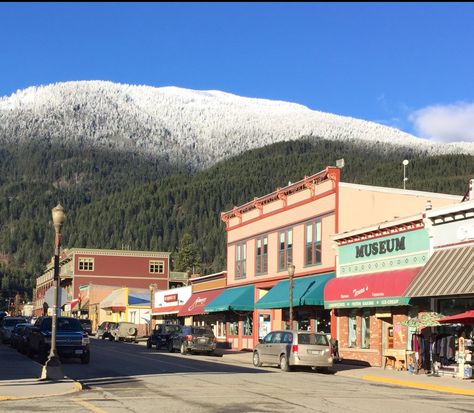 Kaslo, BC.....Canada  voted one if the best little towns in British Columbia :) Small Town Canada, Canada Countryside, British Columbia Aesthetic, Kaslo Bc, Cowboy Core, Moving To Alaska, Nelson Bc, Washington State Travel, Canada Trip