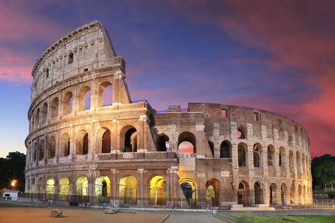 Italy Aesthetic Colosseum, Aesthetic Rome Pictures, Rome Pictures, Rome Italy Colosseum, Hd Wallpapers For Laptop, Macbook Air Wallpaper, St Peters Basilica, Roman Architecture, The Colosseum