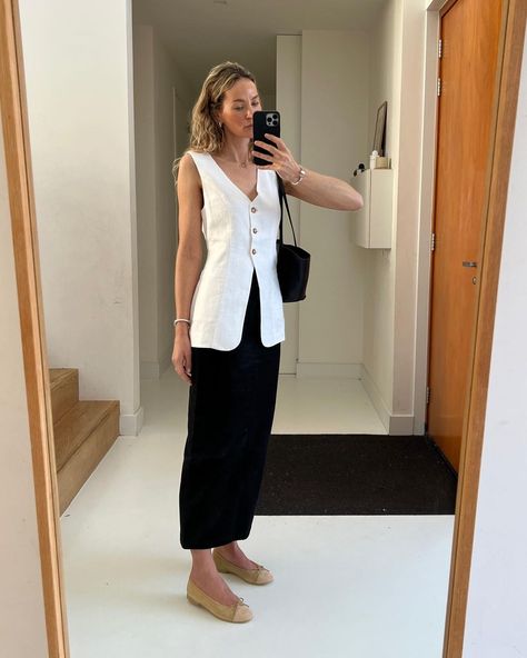 POSSE (@posse) • Instagram photos and videos Style A Vest, How To Style A Vest, Vest Street Style, Maximalist Outfit, Vest Linen, Linen Waistcoat, Waistcoat Outfit, Vest Outfits For Women, Button Vest