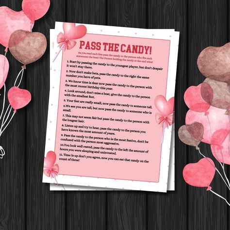 Pass The Candy Game, Valentines Day Activity, Valentine Party Game, Printable Party Games, Valentines Games, Candy Games, Valentinstag Party, Valentine's Party, Friends Valentines