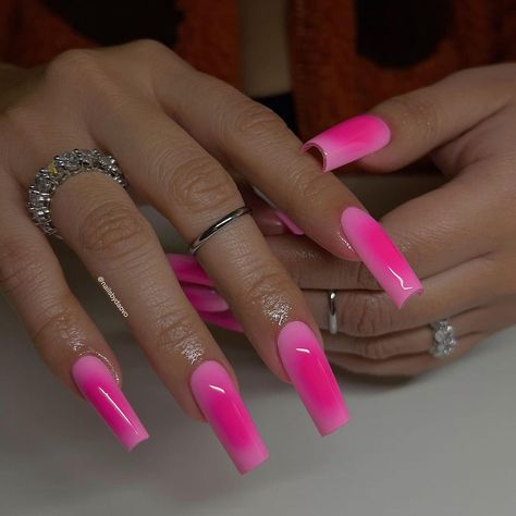 Pink Aura Nails, Barbie Pink Nails, Aura Nails, Manicure Designs, Unghie Nail Art, Top Nails, Airbrush Nails, Pink Aura, Nails Only