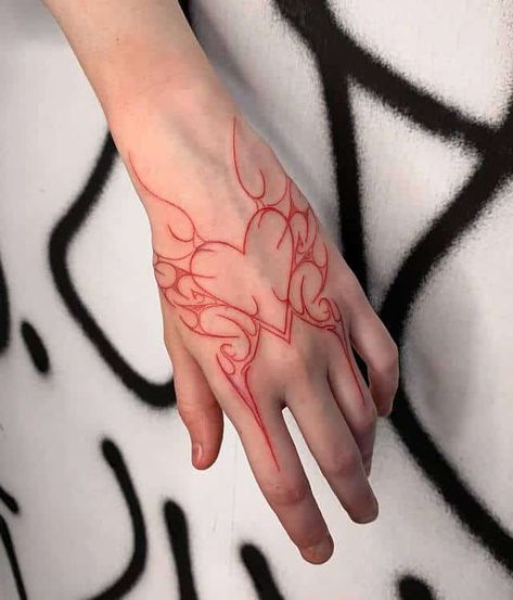 Tato Grunge, Hand Heart Tattoo, Red Heart Tattoos, Pretty Hand Tattoos, Henna Tattoo Hand, Sick Tattoo, Hand Tats, Skeleton Hand Tattoo, Hand Tattoos For Women