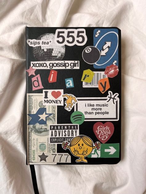 Cute Diaries Journals, Science Journal Ideas Aesthetic, Front Cover Of Journal Ideas, Journaling Cover Aesthetic, Journal Cover Sticker Ideas, Notebook Ideas Cover Design Diy Aesthetic, Journaling Book Cover, Cute Diary Covers Aesthetic, Diary Scrapbook Ideas