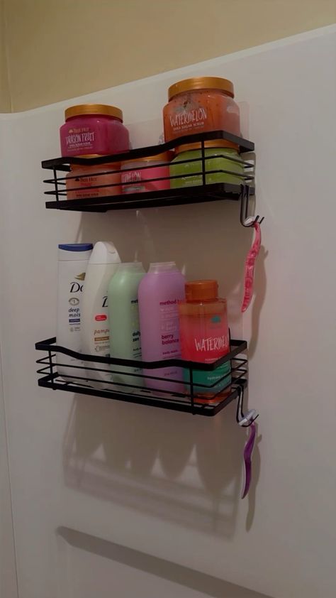 Organized Shower Aesthetic, Ikea Alien, Shower Aesthetic, Shower Items, Shower Products, Bath N Body Works, Pampering Routine, Care Coordination, Shower Organization