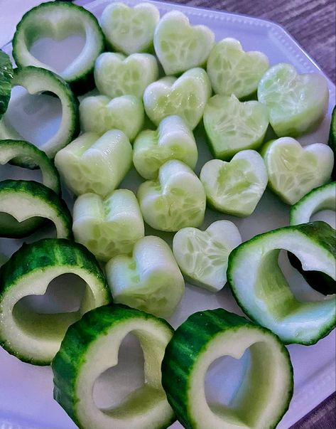 cucumber, healthy, health, fruit, green, hearts, heart, plant, refreshing, fresh, cool, cooling, summer, spring, pretty, light, ideas, vegetable, vegetables, vegan, vegetarian, hydration, hydrating, spa, nutrition, nutritious, nutrients, shape, shapes, crunchy, edible, food, snack, inspo, inspiration, snack inspo, minerals, vitamins, fiber Food Inspo For Birthday, Birthday Snacks Healthy, Fruit In Shapes, Heart Shaped Cucumbers, Cute Healthy Snacks Aesthetic, Sleepover Snacks Healthy, Spa Food Ideas, Spa Foods, Healthy Cucumber Snacks