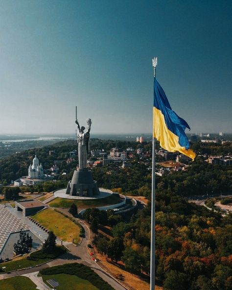 Kyiv Ukraine Aesthetic, Ukraine Culture, Ukraine Aesthetic, 30 Before 30, Tactical Wear, Europe Aesthetic, Ukraine Flag, Flag Country, Ukrainian Art