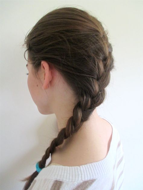 How To French Braid Your Hair in 6 Steps, Because This Is One Plait You Should Definitely Have Down Easy French Braid, How To French Braid, Braid Your Hair, Rope Braided Hairstyle, French Braids Tutorial, Two Braid Hairstyles, 2016 Style, Braid Inspiration, Roll Hairstyle