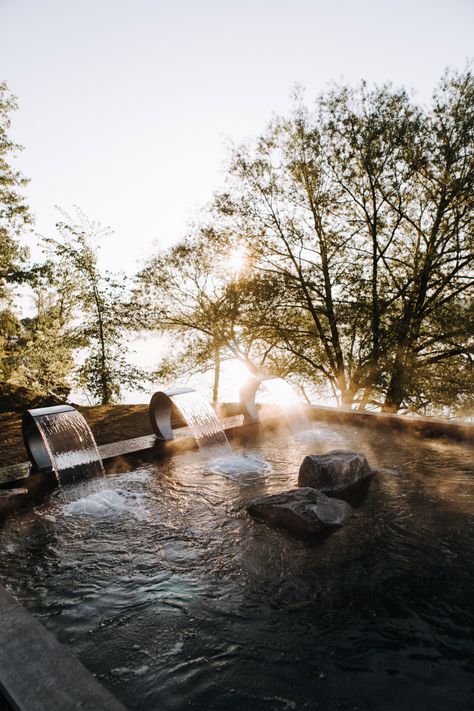 Lemay Michaud designs minimal Strøm Nordic Spa in Quebec City River Style, English Day, Hotel Landscape, Saint Lawrence River, Dry Sauna, Saint Lawrence, Outdoor Lounge Area, Marble Falls, Bathing Beauty