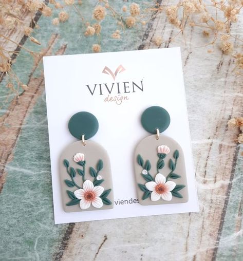 Floral Detailed Polymer Clay Earrings Unique Earrings Artsy Earrings Green Earrings white Floral Polymer Clay Earrings - Etsy Natural Crafts, Fimo Ideas, Floral Polymer Clay, Artsy Earrings, Earring Inspo, Polymer Clay Flower Jewelry, Diy Earrings Polymer Clay, Clay Things, Botanical Earrings