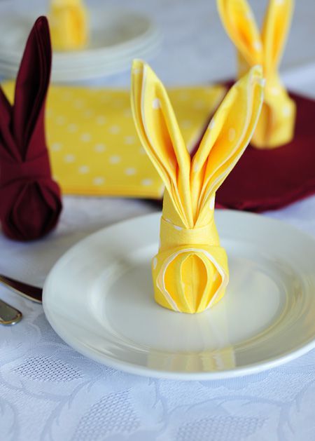 Bunnycountryliving Napkin Folding Ideas, Diy Osterschmuck, Folding Ideas, Easter Napkins, Bunny Napkins, Easter Inspiration, Easter Decorations Vintage, Easter Decorations Christian, Easter Decorations Diy Easy