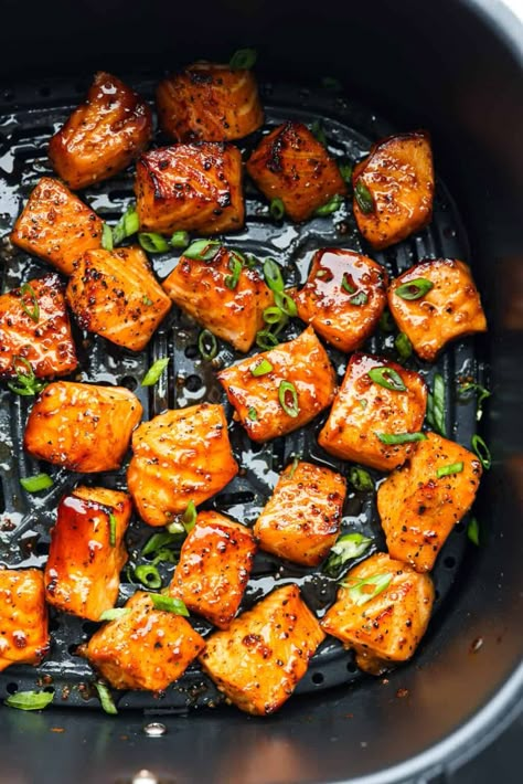 Cooked in less than 10 minutes, these perfectly glazed honey garlic air fryer salmon bites are so delicious. This is such a quick dinner, you will never want to cook salmon any other way! Honey Glazed Salmon Bites, Honey Butter Garlic Glazed Salmon Bites, Air Fryer Salmon Bites Bowl, Asian Air Fryer Salmon, Air Fryer Salmon Bowl, B12 Recipes, Salmon Bowl Air Fryer, Airfryer Salmon Bites, Air Fried Salmon Bites