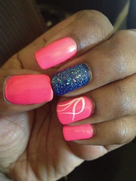 Pink and Navy blue nails Navy Blue And Pink Nails, Pink And Navy Nails, Blue Nail Colors, Nail Colors And Designs, Pink Summer Nails, Hot Nail Designs, Navy Nails, Navy Blue Nails, Image Nails