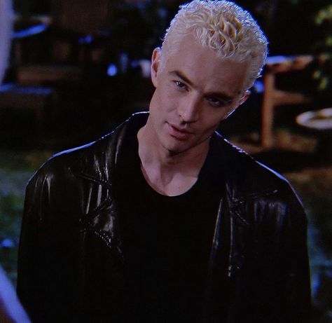 James Marsters Spike, Btvs Spike, Spike Buffy, James Marsters, Buffy Summers, Buffy The Vampire, Fictional Crushes, Buffy The Vampire Slayer, Vampire Slayer