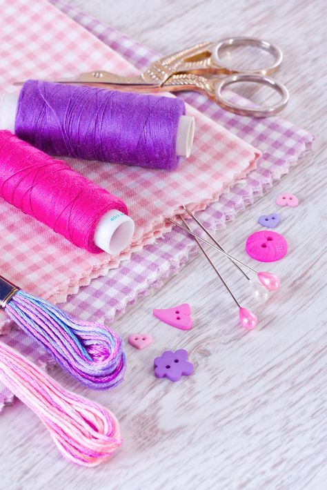 Sewing items with a check fabrics, buttons, thread and pin… | Flickr Painted Door Aesthetic, Yarn Art For Kids, Yarn Art On Canvas, Diy Yarn Bowl, Yarn Drawing, Yarn Bouquet, Yarn Art Diy, Yarn Storage Ideas, Yarn Aesthetic