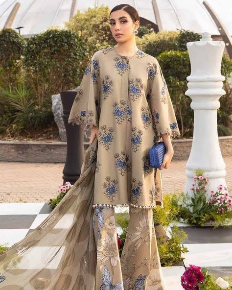 For online booking +92 322 2309626 +92 310 0225488 Price 3250/-\ Printed lawn front with heavy embroidered lneckline with embroidered work daman boarder Printed lawn back Printed lawn sleeves Printed chiffon dupatta printed cambric trouser Follow this link to view our catalog on WhatsApp: https://wa.me/c/923100225488 Subscribe Our YouTube Channel : https://www.youtube.com/channel/UC3jHPLAX8F5xHeqGsksrmeA Facebook : https://www.facebook.com/ZRCollection1 Instagram : https://www.instagram.... Lawn Dress Design Ideas, Pakistani Summer Dresses, Lawn Dress Design, Kameez Designs, Lawn Suit, Pakistani Fancy Dresses, Pakistani Dresses Casual, Chiffon Collection, Salwar Kamiz