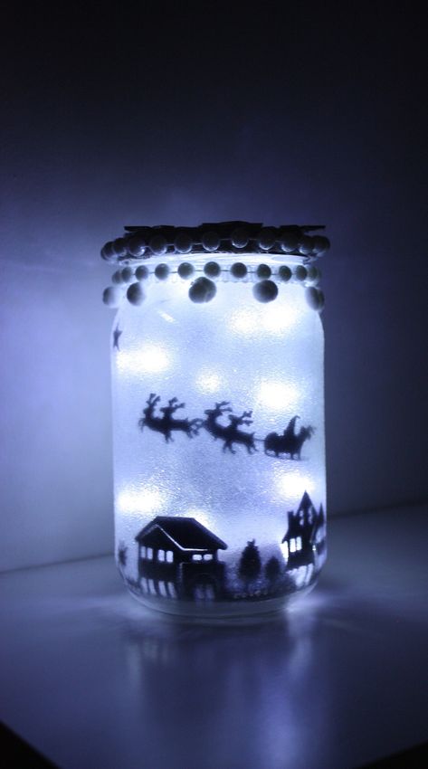 Jar Fairy Garden, Light Up Jars, Glitter Glass Jars, Christmas Night Light, Glitter Jars, Fairy Jars, Hobbies That Make Money, Christmas Jars, Kid's Bedroom