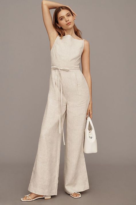 Linen Jumpsuit Outfit, Summer Jumpsuit Outfit, Dress Construction, Summer Linen Outfits, Beige Jumpsuit, House Organization, Summer Layers, Blouse Ideas, Jumpsuit Outfits