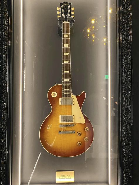 1959 Gibson Les Paul Standard at the Gibson Garage Gibson Garage, 1959 Gibson Les Paul, Gibson Epiphone, Les Paul Guitars, Les Paul Standard, Gibson Les Paul, Les Paul, Gibson, The Beatles