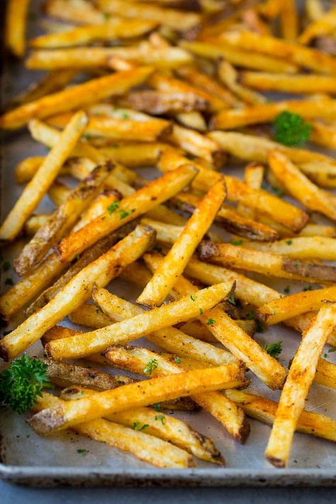 Russet Potato Fries Oven Baked, Russet Potato French Fries, Russet French Fries, Russet Potato Fries, French Fry Recipe Baked, Oven French Fries, Fries Homemade, Russet Potato Recipes, Baked French Fries