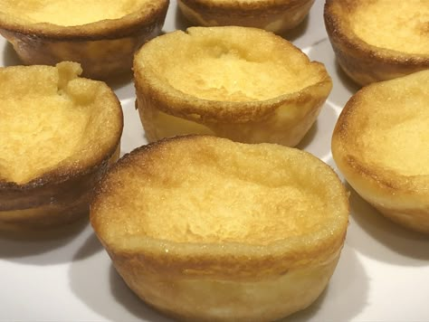 Biscuit Recipe Without Milk, Butter Biscuit Recipe, Beef Patty Recipe, Milk Tarts, Butter Biscuits Recipe, Portuguese Tarts, Portuguese Dessert Recipes, Beef Patties Recipes, Butter Biscuit