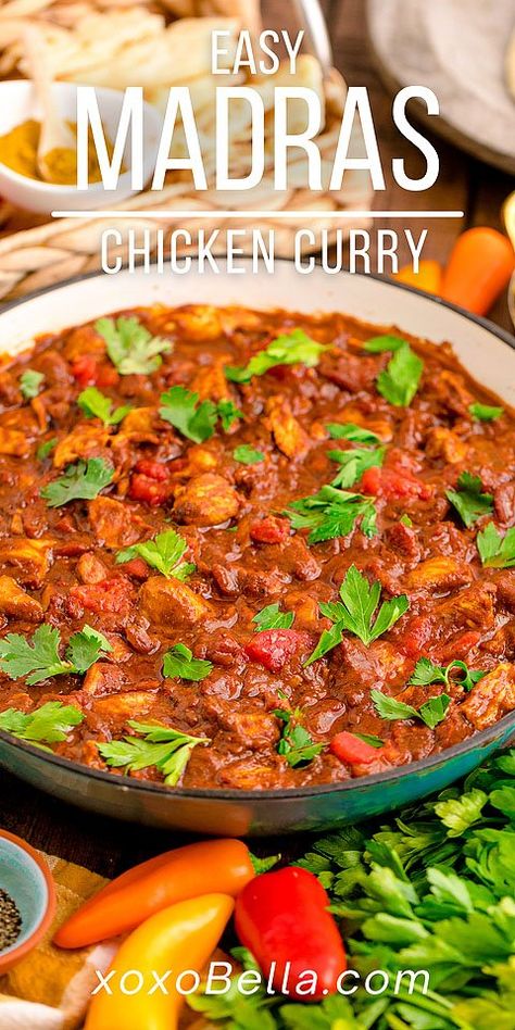 Madras Chicken Curry, Chicken Madras Recipe, Chicken Curry Recipe Indian Spicy, Madras Curry Recipe, Portuguese Meals, Spicy Indian Curry, Madras Recipes, Chicken Madras, Kenyan Food