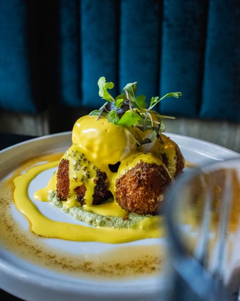 New to our eggs benny selection: SHRIMP ARANCINI BENNY | Saffron Risotto | Gulf Shrimp | Triple Cream Brie | Romesco. Risotto Plating, Gastronomic Food, Saffron Risotto, Eggs Benny, Elegant Food, Bistro Food, Fine Dining Recipes, Beach Meals, Summer Eating