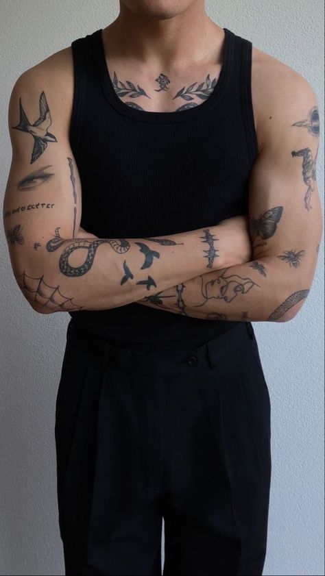 @thomaasjqt #tattoo #aestetic #ideas #artist #design Vintage Men Summer Outfit, Male Patch Work Tattoos, Patch Work Sleeve Tattoo Men, Upper Arm Patchwork Tattoo, Asian Patchwork Tattoo, Patchwork Tattoo Ideas For Men Arm, Tattoo Ideas For Men Patchwork, Male Patchwork Tattoo, Blackwork Patchwork Tattoo